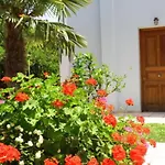 Bed & Breakfast Mouria & 4*