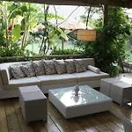 Bed and Breakfast Mouria &