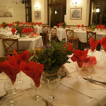 Mouria & 4* Epidaurus