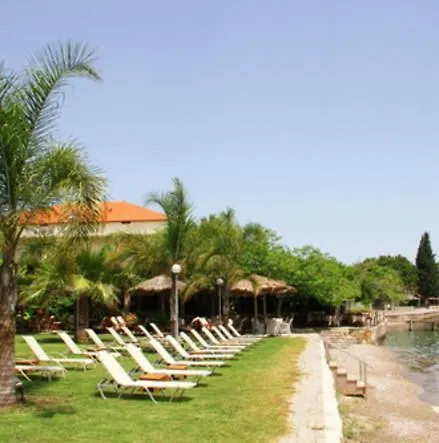 Mouria & Отель типа 