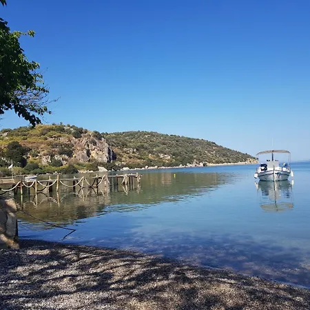 Mouria & Отель типа 