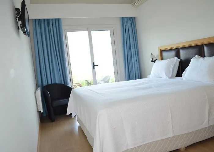 Bed & Breakfast Mouria & 4*