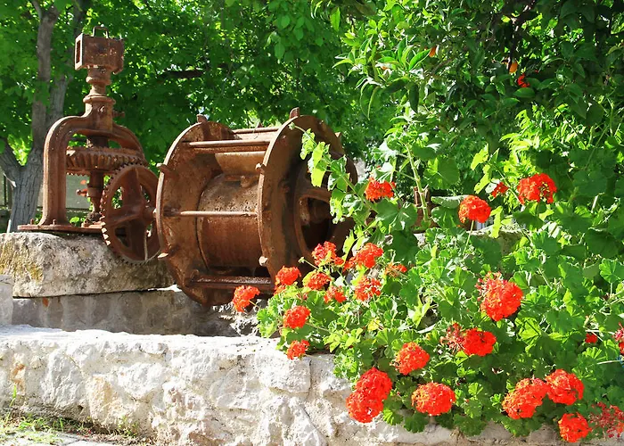 Bed & Breakfast Mouria &